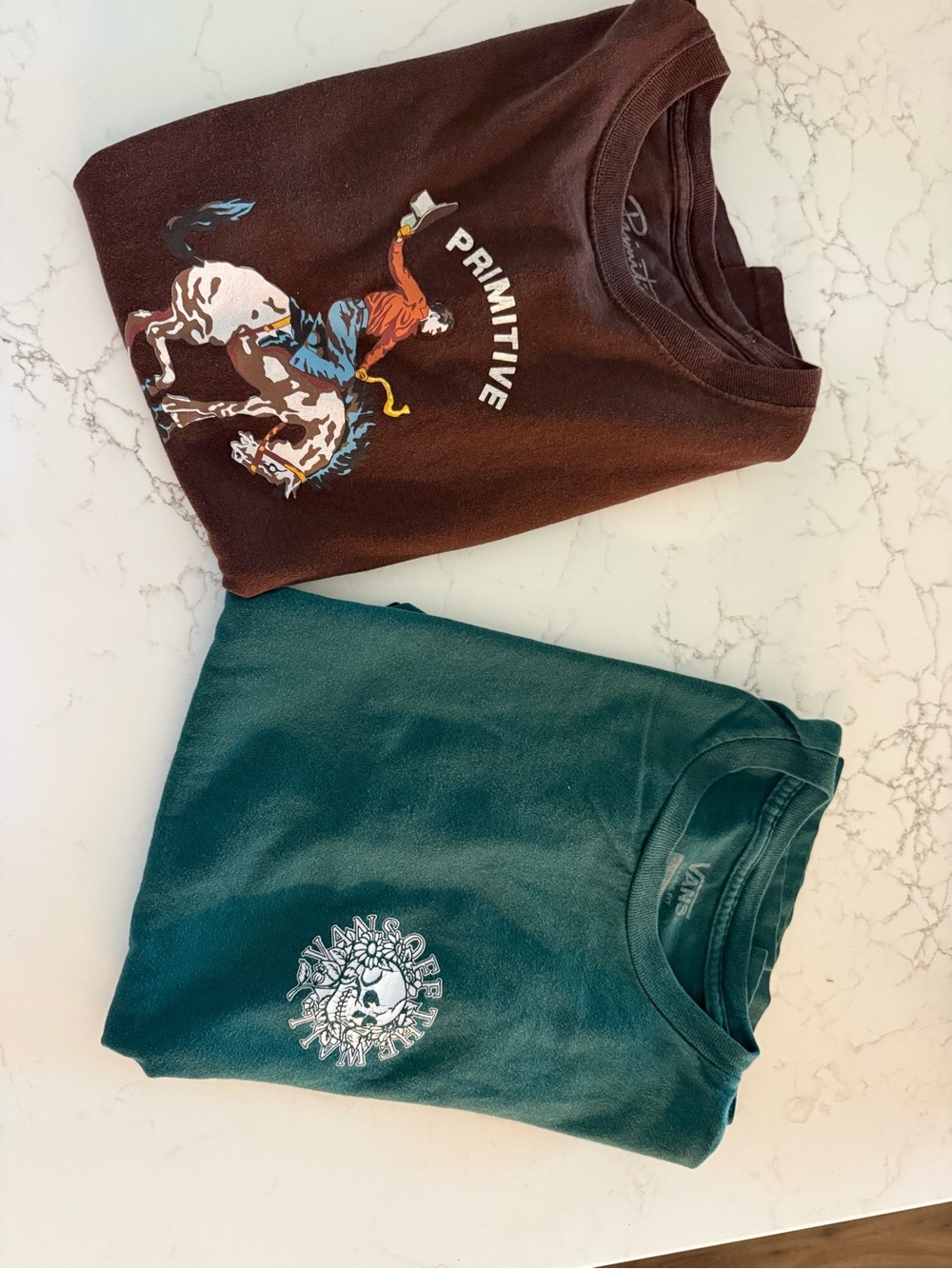 2 graphic tees